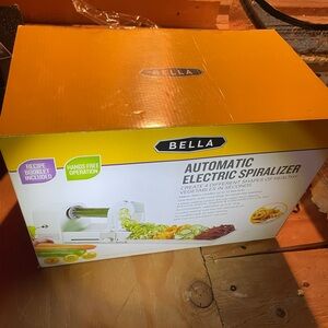 Abella Electric Spiralizer in Yellow Box